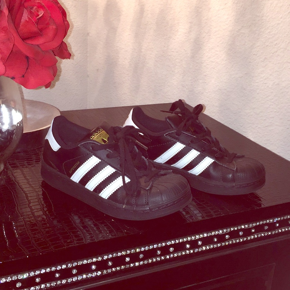 Girls Classic white on black Adidas. Size 13.